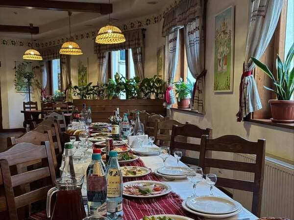 Khata Bahata Івано-Франківськ