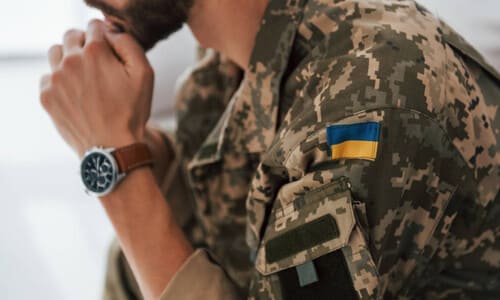 Звільнення з військової служби за станом здоров'я: Правові аспекти та допомога юриста