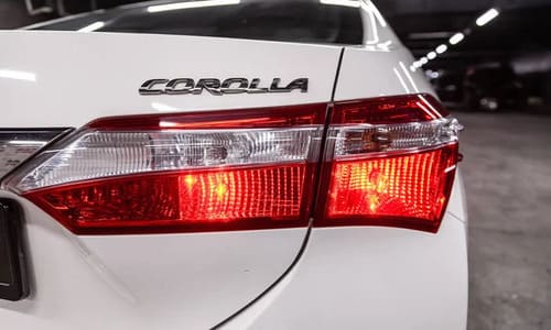 Toyota Corolla: нові можливості та еволюція легенди