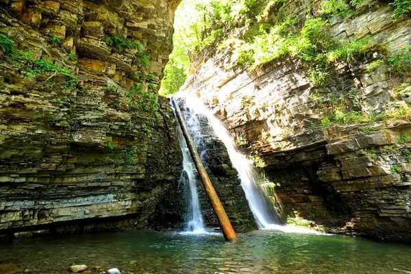 Бухтівецький водоспад